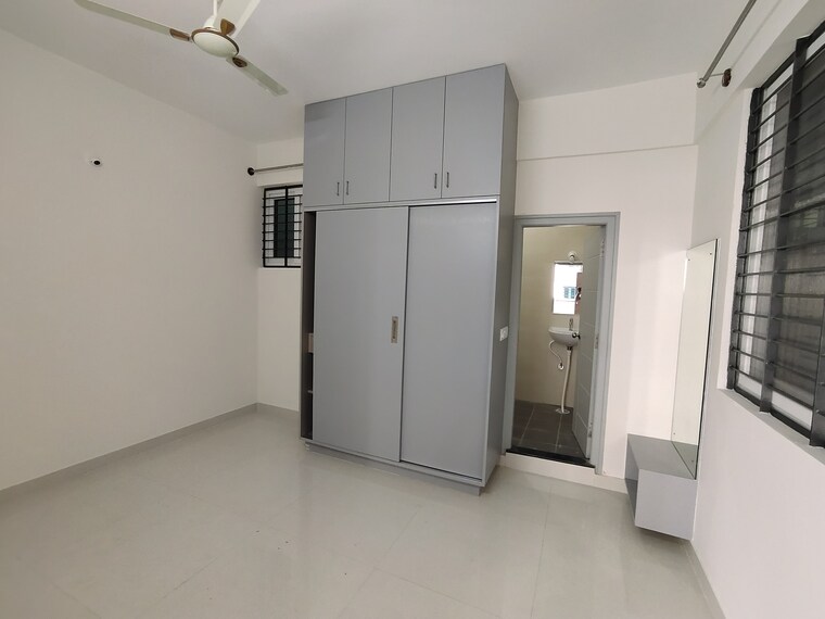 Room, hsr layout 2 Bedroom 900 Sq.Ft. Apartment In Hsr Layout Bangalore 9478342