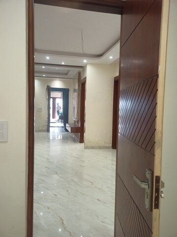 Building Lobby in 2 BHK Builder Floor at Sector 102 – for Sale