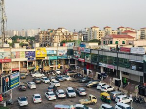  Showroom – Exterior View View at Vip Road - for Sale