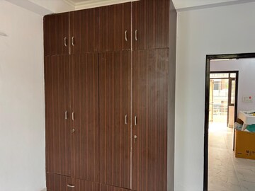 Furnished Amenities in 2 BHK Builder Floor at Sector 40 – for Rent