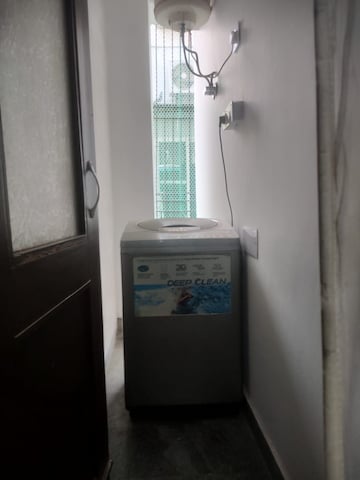  3 BHK Apartment at Saket – for Rent