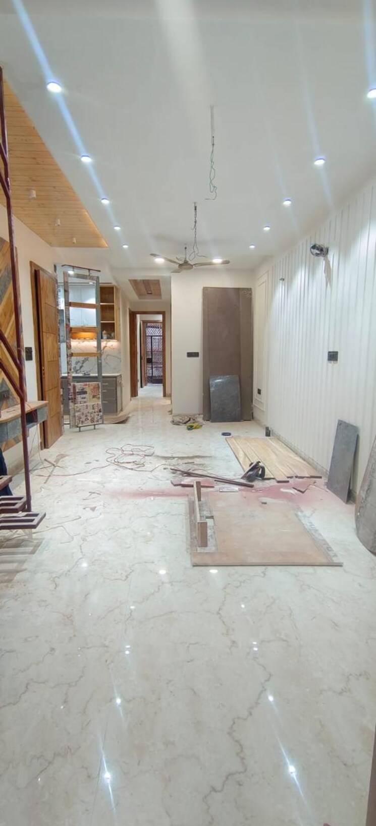 Bedroom, chittaranjan park 3 Bedroom 1250 Sq.Ft. Builder Floor In Chittaranjan Park Delhi 9478556