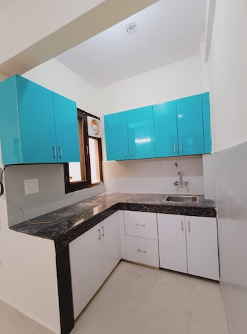 Kitchen in 2 BHK Builder Floor at Sector 46 – for Rent