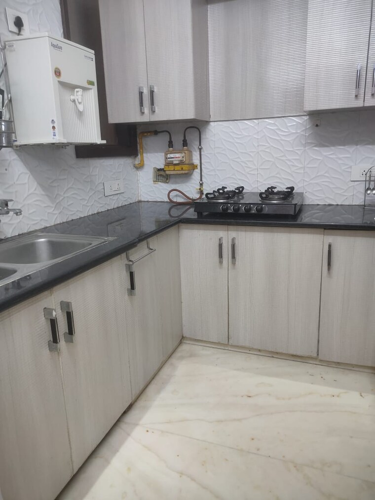 Kitchen, saket 3 Bedroom 1250 Sq.Ft. Apartment In Saket Delhi 9478559