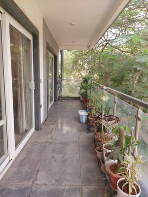 Balcony in 4 BHK Builder Floor at Tanvi villa, Sector 45 – for Rent