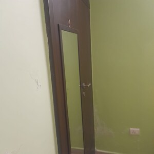  3.5 BHK Apartment at Mayur Vihar – for Rent