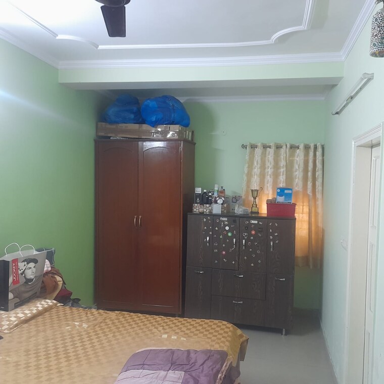Bedroom, mayur vihar 3.5 Bedroom 1450 Sq.Ft. Apartment In Mayur Vihar Delhi 9478616