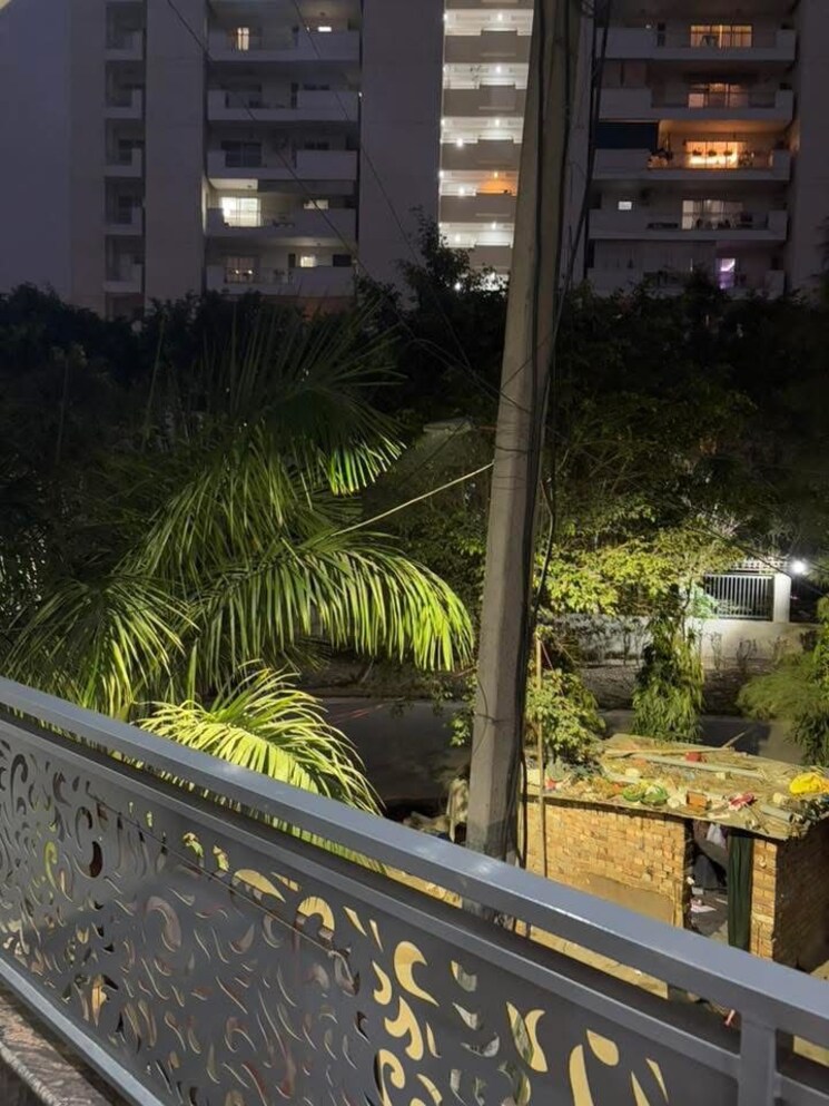 Balcony, sector 47 1 Bedroom 756 Sq.Ft. Builder Floor In Sector 47 Gurgaon 9478615