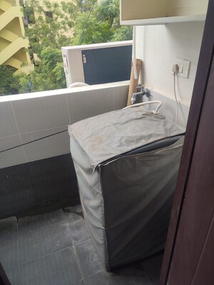 Balcony in 2 BHK Builder Floor at Kondapur – for Rent