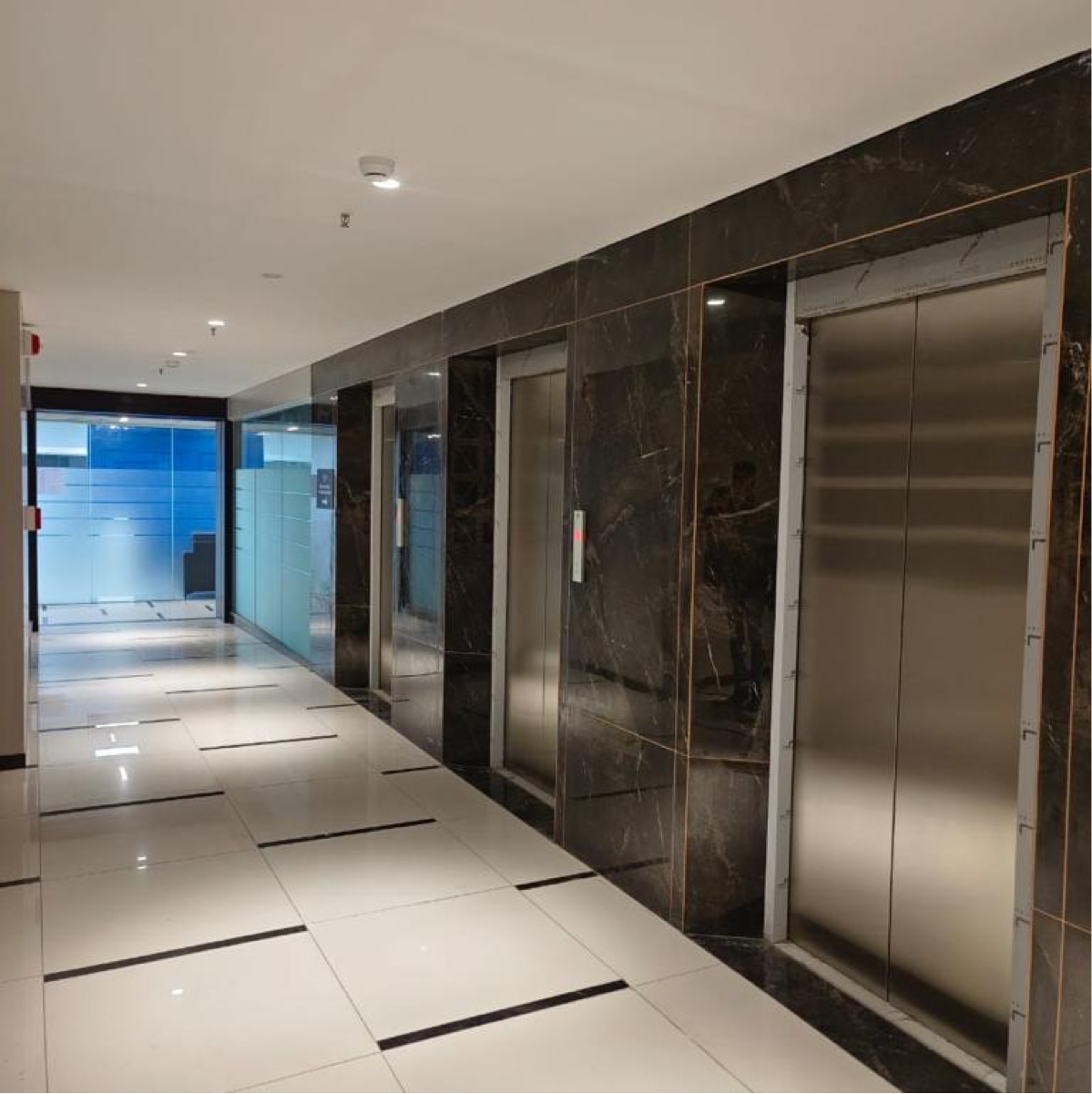 Office Space For Rent in Raviraj Crossroads