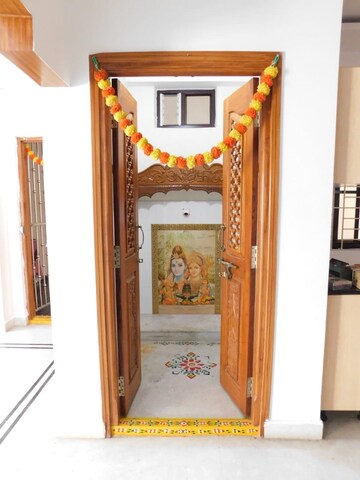 Furnished Amenities in 4 BHK Builder Floor at Kondapur – for Rent