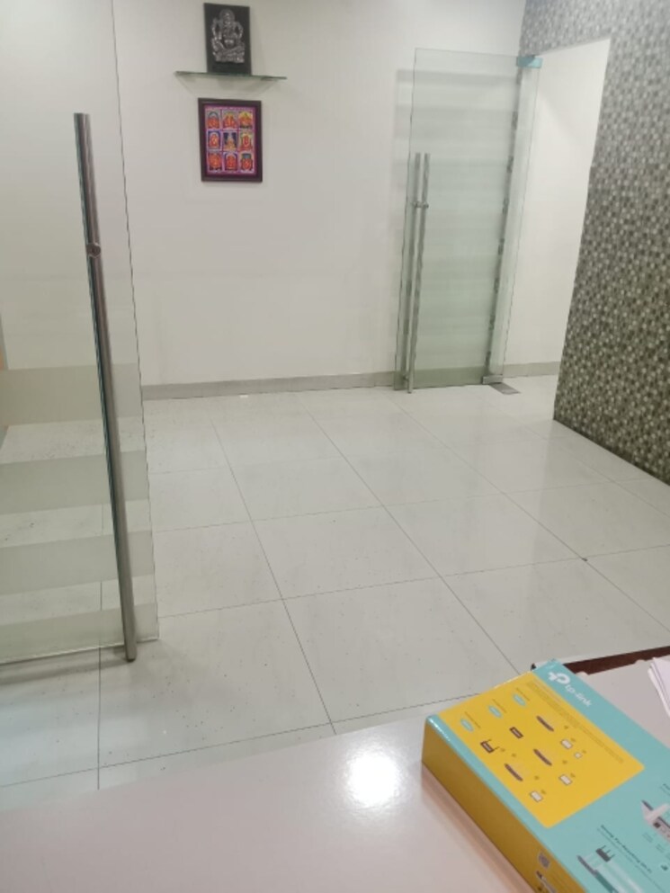 Other, fergusson college road Commercial Office Space 1435 Sq.Ft. In Fergusson College Road Pune 9478679