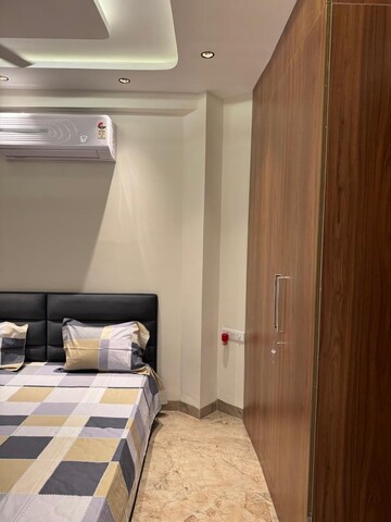Master Bedroom in 3 BHK Apartment at Metro Trade Center, Vip Road – for Rent