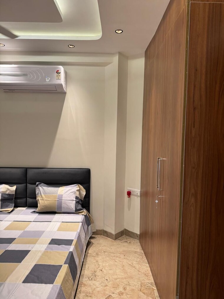 Master Bedroom, metro-trade-center 3 Bedroom 2078 Sq.Ft. Apartment In Vip Road Zirakpur 9478727