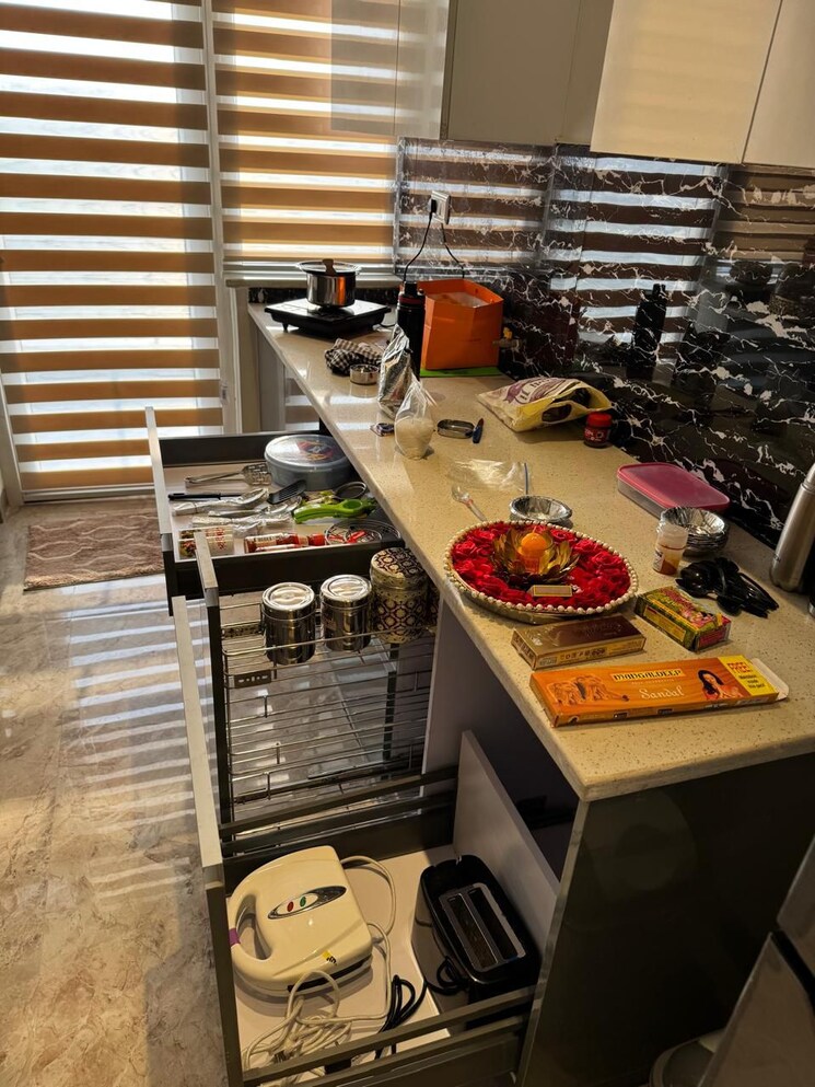 Exterior View, metro-trade-center 3 Bedroom 2078 Sq.Ft. Apartment In Vip Road Zirakpur 9478727