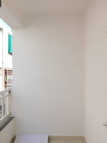 Furnished Amenities in 3 BHK Builder Floor at Kondapur – for Rent