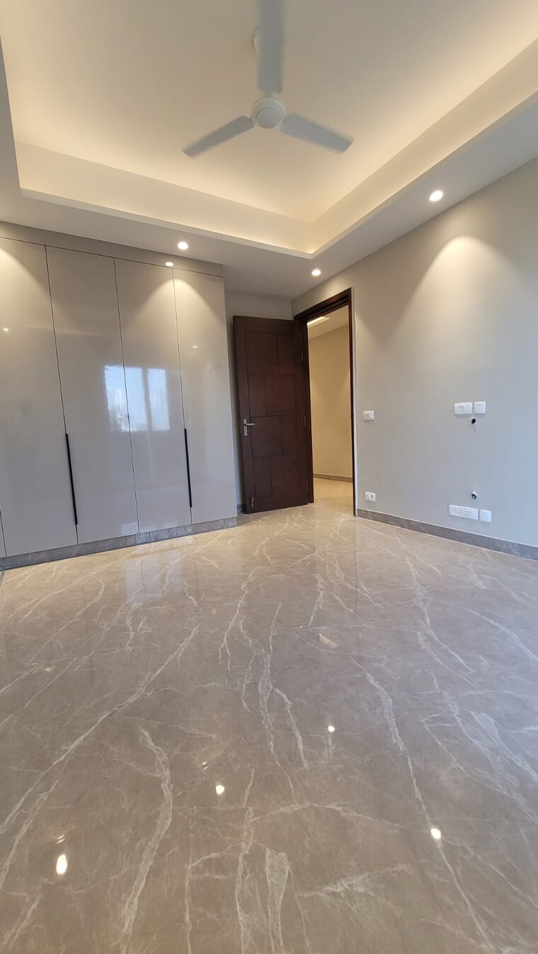 Room, sushant-lok-3 4 Bedroom 3500 Sq.Ft. Builder Floor In Sector 57 Gurgaon 9478732