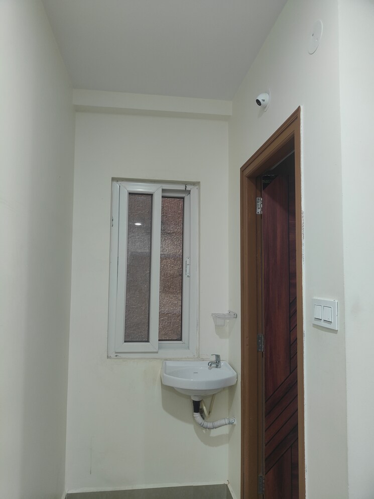 Bathroom, kondapur 1 Bedroom 650 Sq.Ft. Builder Floor In Kondapur Hyderabad 9478756
