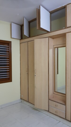 Furnished Amenities in 2 BHK Independent House at Rt Nagar – for Rent