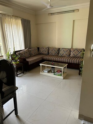 Bedroom in 5 BHK Apartment at LIG Colony, Kurla West – for Rent