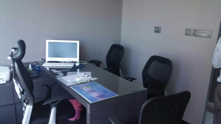 Team Area, lotus-trade-centre Commercial Office Space 750 Sq.Ft. In Andheri West Mumbai 9478835