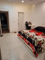 3 BHK + Pooja Room 300 Sq.Yd. Builder Floor in Boutique Residential Apartment