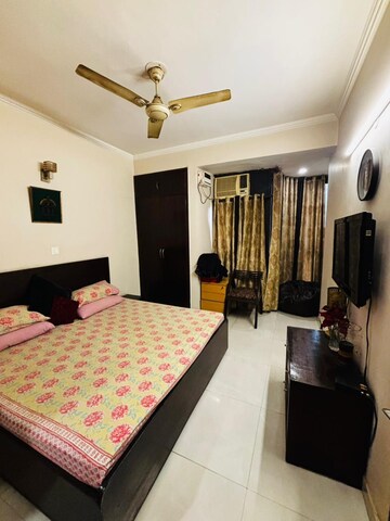 Bedroom in 3 BHK Builder Floor at SR Homes Gurgaon, Sector 41 – for Rent