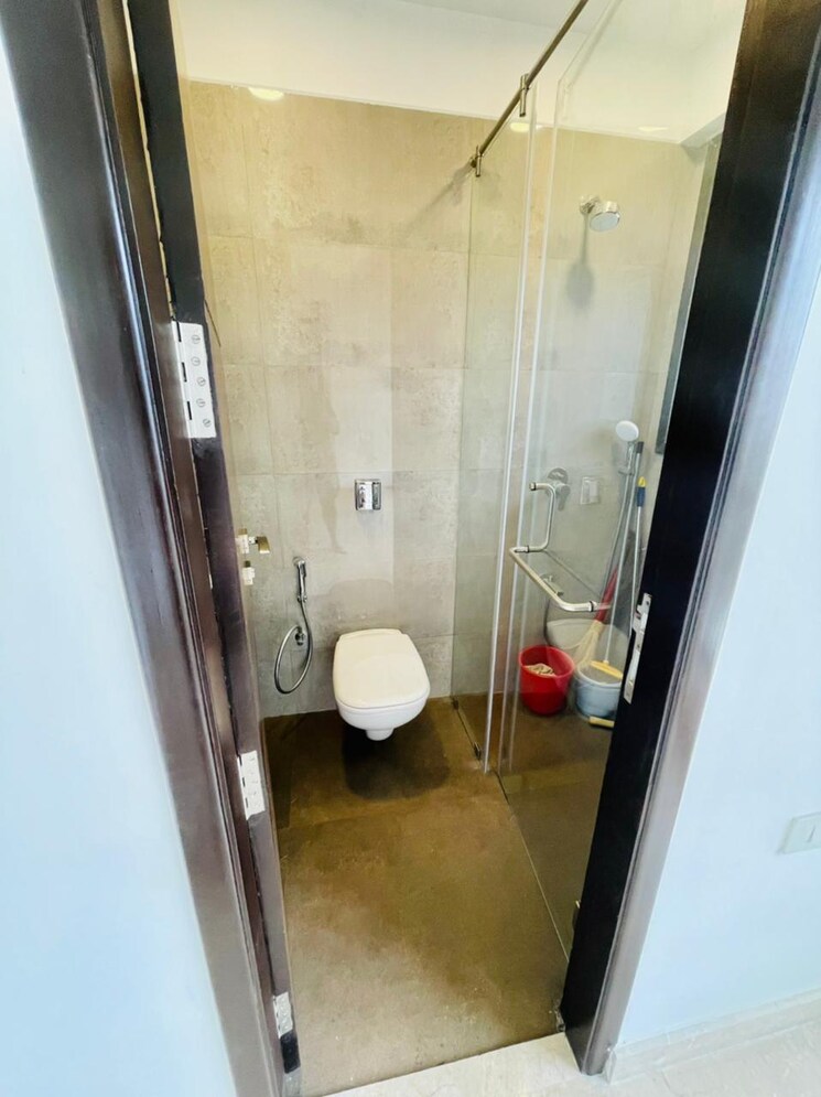 Bathroom, vaswani-36-ab-anand-bhavan 2 Bedroom 765 Sq.Ft. Apartment In Bandra West Mumbai 9478868