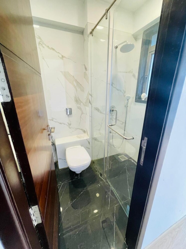 Bathroom, vaswani-36-ab-anand-bhavan 2 Bedroom 765 Sq.Ft. Apartment In Bandra West Mumbai 9478868
