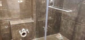 Bathroom in 2 BHK Apartment at Vaswani 36 AB Anand Bhavan, Bandra West – for Sale