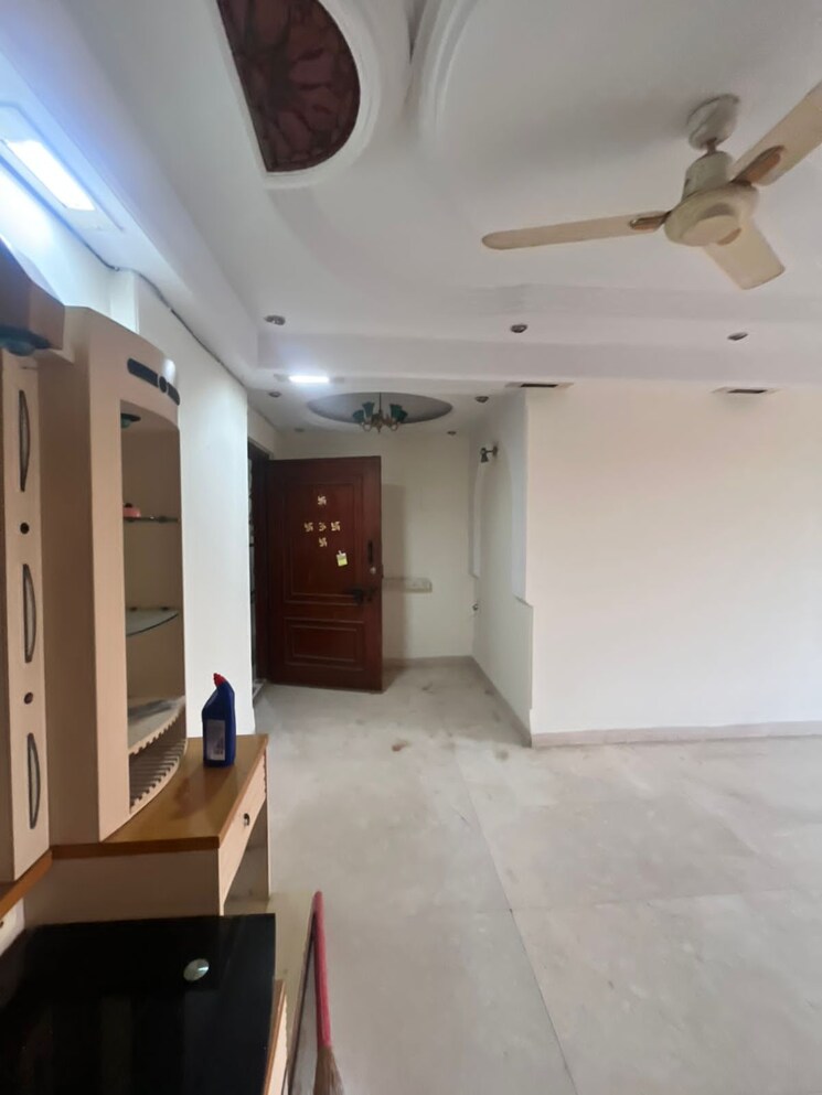 undefined, andheri west 3 Bedroom 1100 Sq.Ft. Apartment In Andheri West Mumbai 9478875