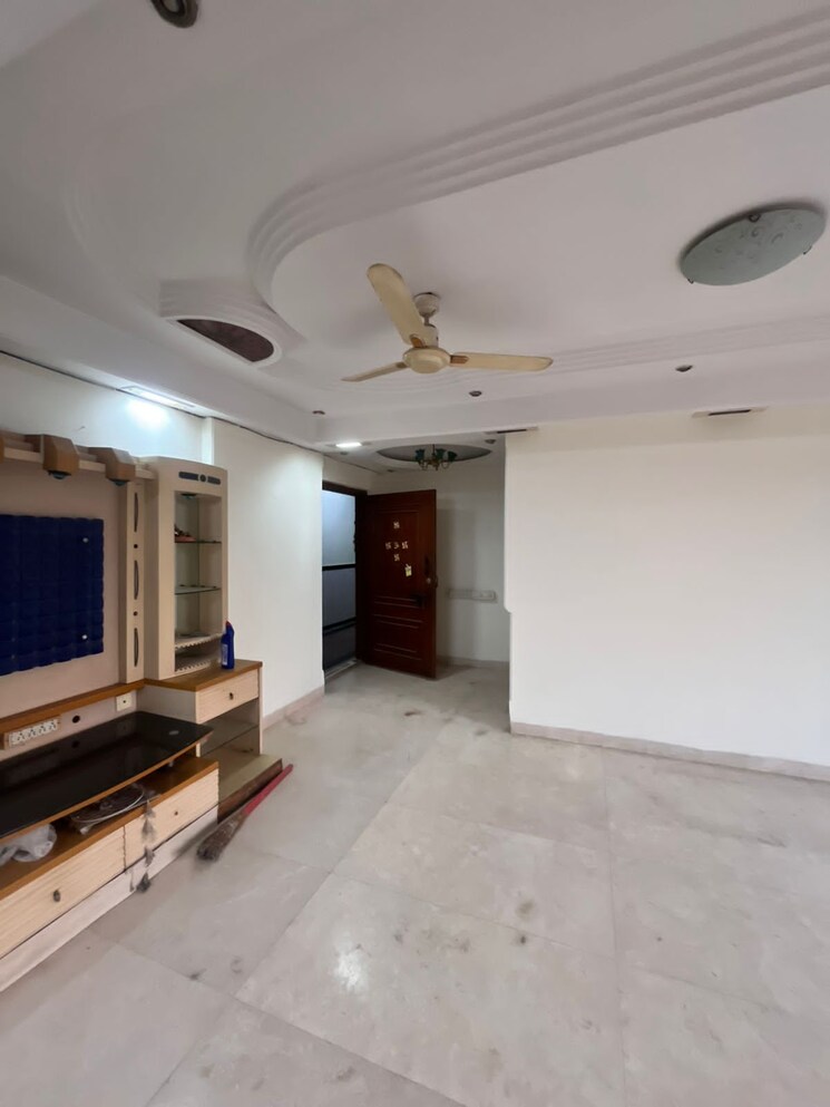 undefined, andheri west 3 Bedroom 1100 Sq.Ft. Apartment In Andheri West Mumbai 9478875