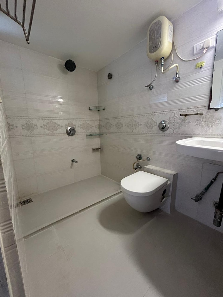 Attached Bathroom, ambawadi 3 Bedroom 2700 Sq.Ft. Apartment In Ambawadi Ahmedabad 9478881