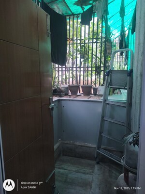 Parking in 2 BHK Builder Floor at Mehrauli – for Sale