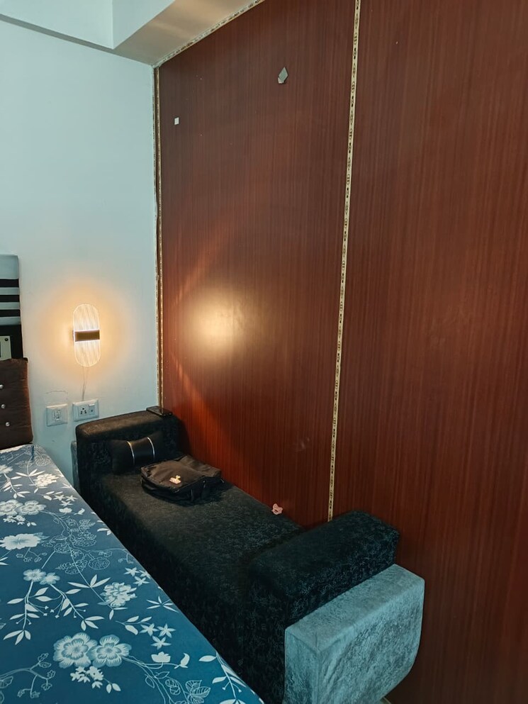 Living Room, migsun-vilaasa 5 Bedroom 3520 Sq.Ft. Apartment In Eta Ii Greater Noida Greater Noida 9478888