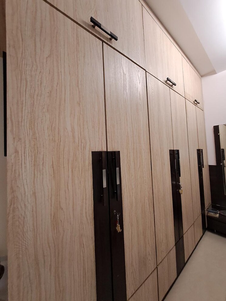 undefined, juhu 3 Bedroom 1200 Sq.Ft. Apartment In Juhu Mumbai 9478892