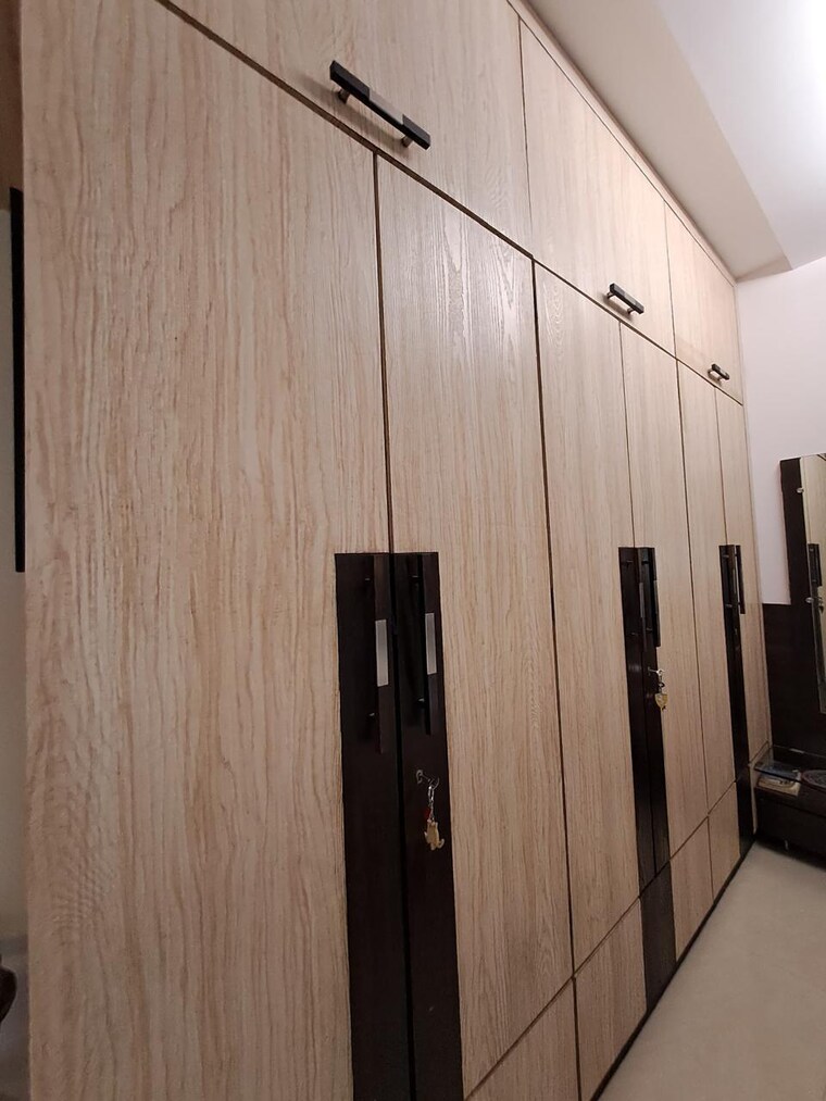 undefined, juhu 3 Bedroom 1200 Sq.Ft. Apartment In Juhu Mumbai 9478892