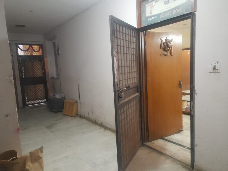 Room, mehrauli 2 Bedroom 800 Sq.Ft. Builder Floor In Mehrauli Delhi 9478896