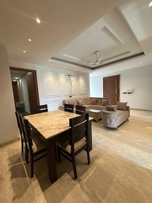 Master Bedroom in 3 BHK Builder Floor at Sushant Lok 2, Sector 57 – for Rent