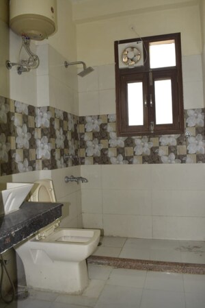 Master Bedroom in 2 BHK Builder Floor at SS Mayfield Gardens, Sector 51 – for Rent