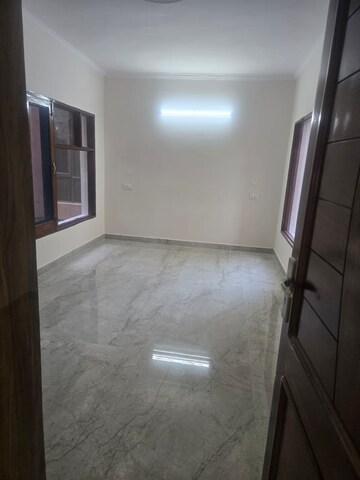 Room in 3 BHK Apartment at Mansa Devi – for Sale