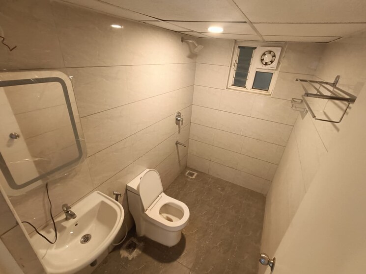 Bathroom, sns-premnivas 3 Bedroom 1850 Sq.Ft. Apartment In Infantry Road Bangalore 9478909