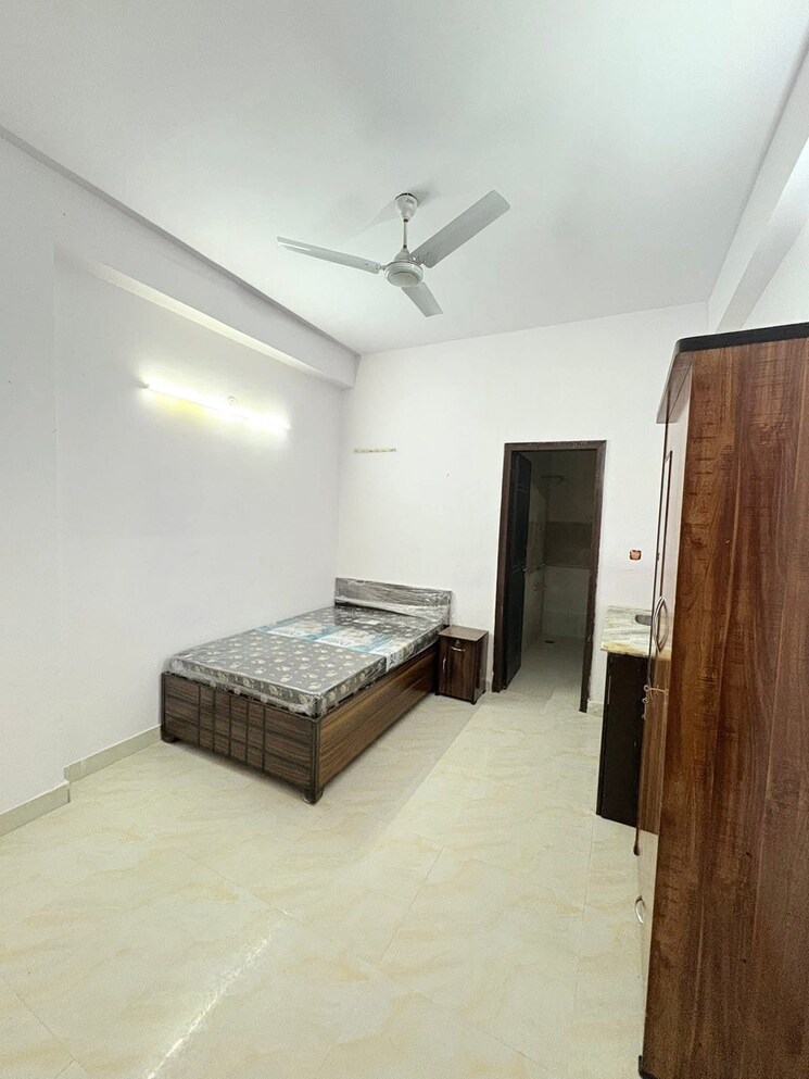 Living Room, saket 1 RK 300 Sq.Ft. Builder Floor In Saket Delhi 9478915