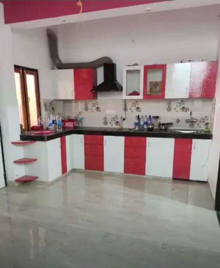 Kitchen, hazratganj 3 Bedroom 1800 Sq.Ft. Apartment In Hazratganj Lucknow 9478927