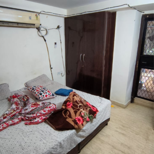 Bedroom in 1 BHK Builder Floor at Malviya Nagar – for Rent