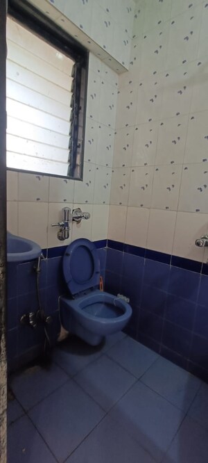 2 BHK Apartment For Rent in Mahindra Park, Ghatkopar West