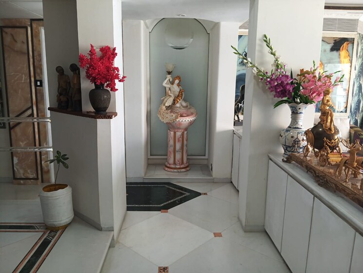 undefined, juhu-jivan 4 Bedroom 2000 Sq.Ft. Apartment In Juhu Mumbai 9478930