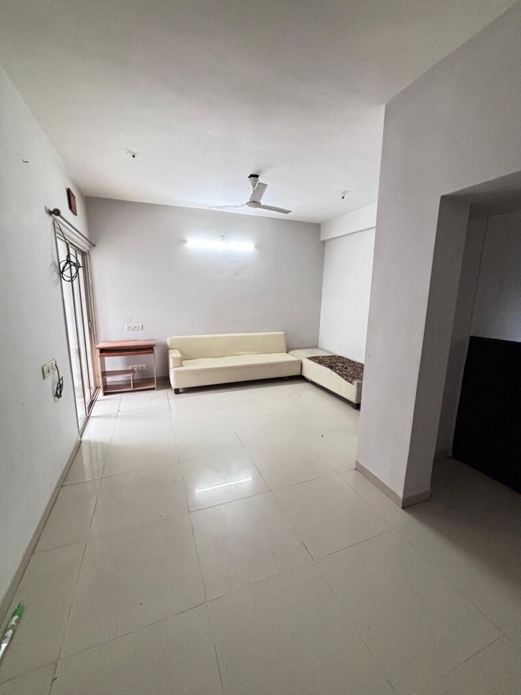 Living Room, makarba 2 Bedroom 1050 Sq.Ft. Apartment In Makarba Ahmedabad 9478946