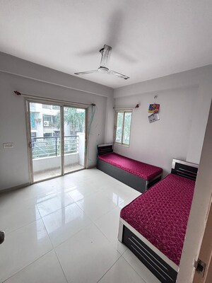 2 BHK Apartment For Rent in Makarba