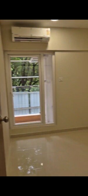 Room in 2 BHK Apartment at Raghav Amara, Kurla – for Rent